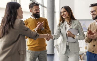 Jak pogodzić rosnące koszty płac ze spadkiem zatrudnienia? Zmiany na rynku pracy – analiza dla pracodawców